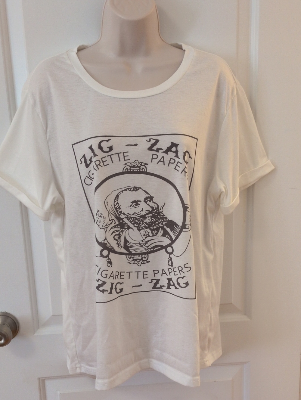 MISSLOOK Zig-Zag T-shirt